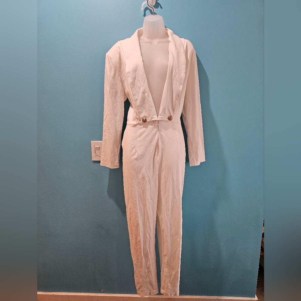 VINTAGE VANDALIZM Dapper Dietrich Jumpsuit (Ivory) - Picture 4 of 6